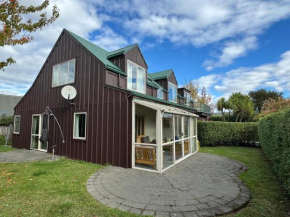 15 Caverhill Close